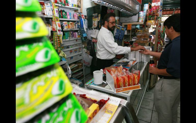 Se agilizarán los trámites para quienes deseen poner un negocio de giro blanco.  /