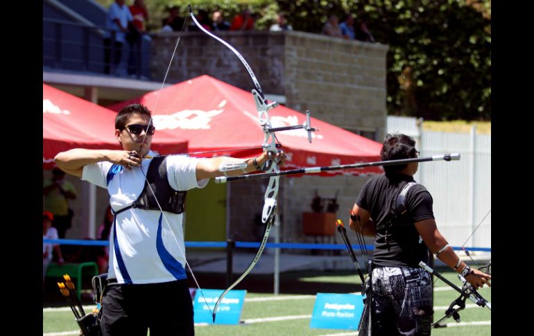 Juan René continúa en el torneo mientras que Luis Vélez y Luis Álvarez ya quedaron fuera. ARCHIVO /