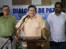 Los negociadores de las FARC piden un receso en los diálogos de paz. AP /