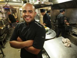 Abdel junto con un chef español, otro canadiense y uno más local, temporal, enfrenta el reto de idear las comidas del día.  /