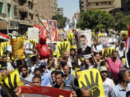 Seguidores de la Hermandad Musulmana marchan en lo que llamanos ''El viernes de los mártires''. EFE /