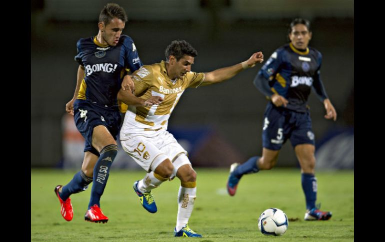 Martín Bravo marcó al 22' y al 35', la faena fue completada por Nahuelpán con un gol de vestidor y Cándido Ramírez casi al final. MEXSPORT /