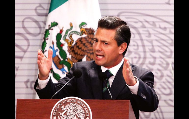 Enrique Peña Nieto emitirá un mensaje a la Nación, con motivo del Primer Informe de Gobierno. ARCHIVO /