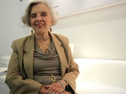 Elena Poniatowska fue galardonada por su aporte literario sobre los acontecimientos sociales contemporáneos. ARCHIVO /