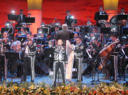 Los mariachis, que en la primera mitad del concierto estuvieron acompañados por la OFJ, rindieron tributo a la música de los españoles. EL INFORMADOR /