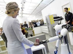 Los robots facilitan cada vez más el trabajo humano alrededor del mundo. ARCHIVO /