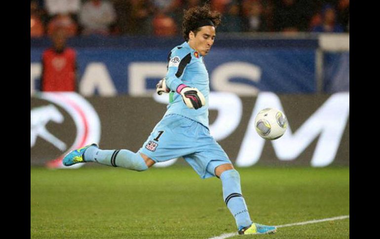 Memo Ochoa es y sigue siendo portero del Ajaccio hasta el final de la temporada. ESPECIAL /