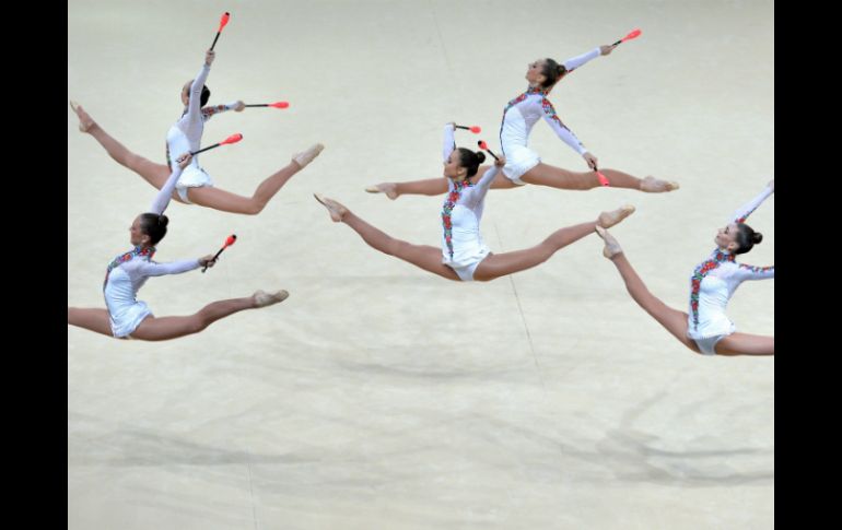 Gimnastas ucranianas en el Campeonato Mundial de gimnasia rítmica AFP /