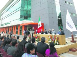 MANTELES LARGOS. La comunidad universitaria del Tec está de plácemes por su nuevo edificio. ESPECIAL /