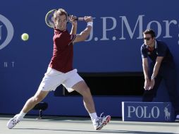 El francés Gasquet supo controlar la reacción de Ferrer. AP /