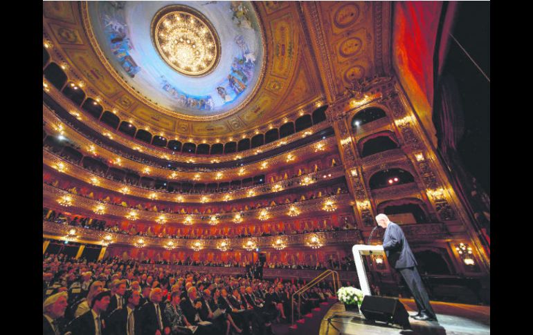 El presidente del COI, Jacques Rogge, pronuncia su discurso en la inauguración de la 125 asamblea del organismo. AFP /