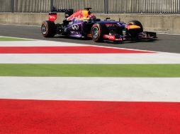 Vettel, del equipo Red Bull, es líder del campeonato con 197 puntos. AFP /