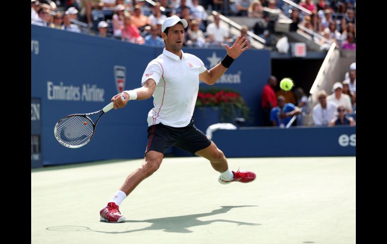 Novak Djokovic pasó problemas ante su rival en la semifinal. AP /