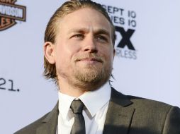 Charlie Hunnam se siente contento por haber sido elegido para encarnar a ''Christian Grey''. AP /