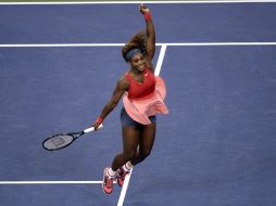 Serena Williams festeja el quinto titulo en el Abierto de Estados Unidos. AFP /