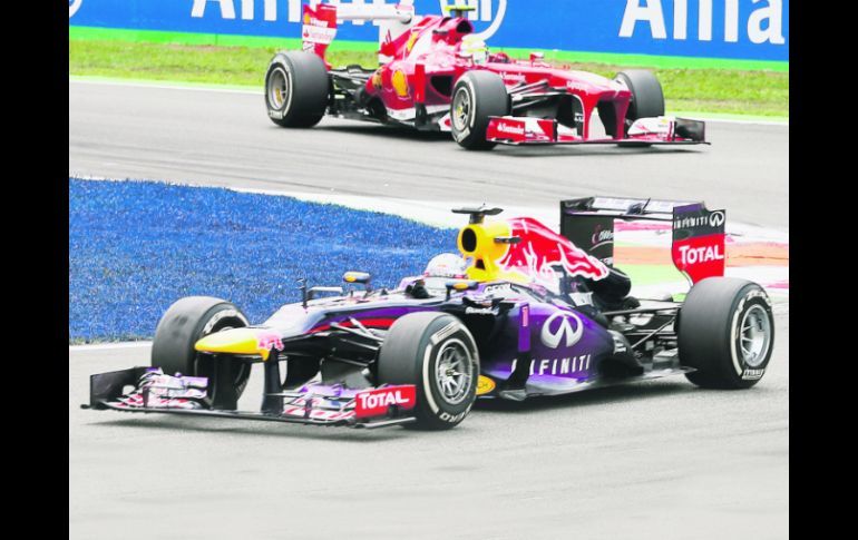 Sebastian Vettel dominó durante todo el fin de semana en Monza y culminó en el sitio de honor. EFE /