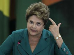 Rousseff afirma que si se confirma el espionaje quedará claro que EU tenía objetivos económicos y no de seguridad. AP /