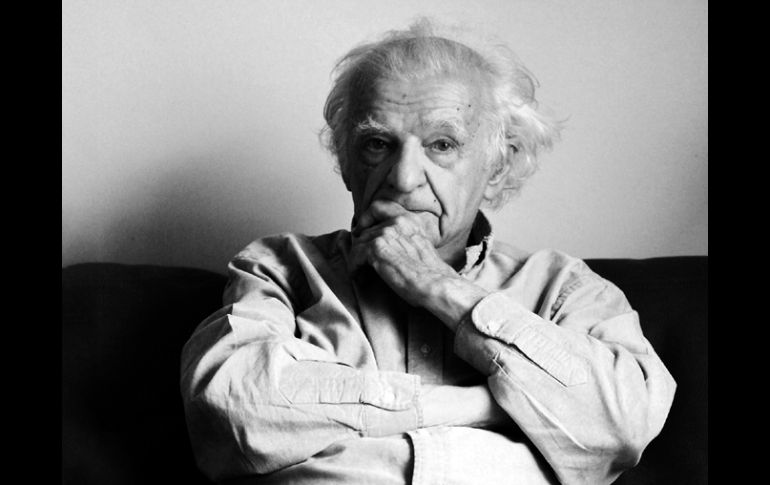 Poeta, narrador, ensayista, crítico y traductor, Yves Bonnefoy es miembro del Collège de France. EL INFORMADOR /