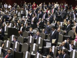 El dictamen fue avalado con 383 votos a favor, 63 en contra y 14 abstenciones. ARCHIVO /