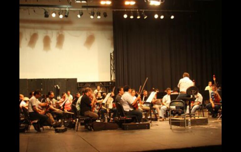 El programa musical elegido para este concierto incluye obras de compositores mexicanos. Foto: @SECULTURASV. ESPECIAL /