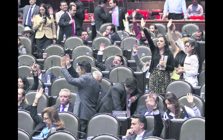 Los diputados le dieron luz verde a la iniciativa con 365 votos a favor y sólo 65 en contra. NTX /