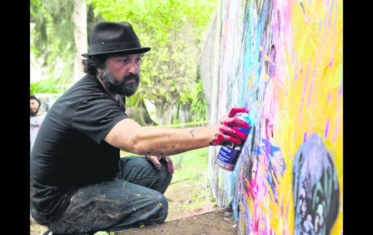 Sentido Regalo. El reconocido grafitero dejó un mural y con él, según dijo, su corazón. EL INFORMADOR /