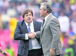 ¿será uno de ellos?. Miguel Herrera y Víctor Manuel Vucetich son dos de las opciones para asumir como DT del Tri. MEXSPORT /