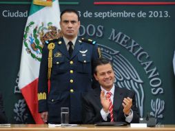 Enrique Peña Nieto se reunió con los 31 gobernadores del país y con el jefe de Gobierno del Distrito Federal. NTX /