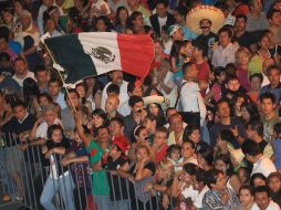 Los asistentes al ''Grito'' de Independencia no podrán consumir bebidas alcohólicas en el Centro tapatío. ARCHIVO /