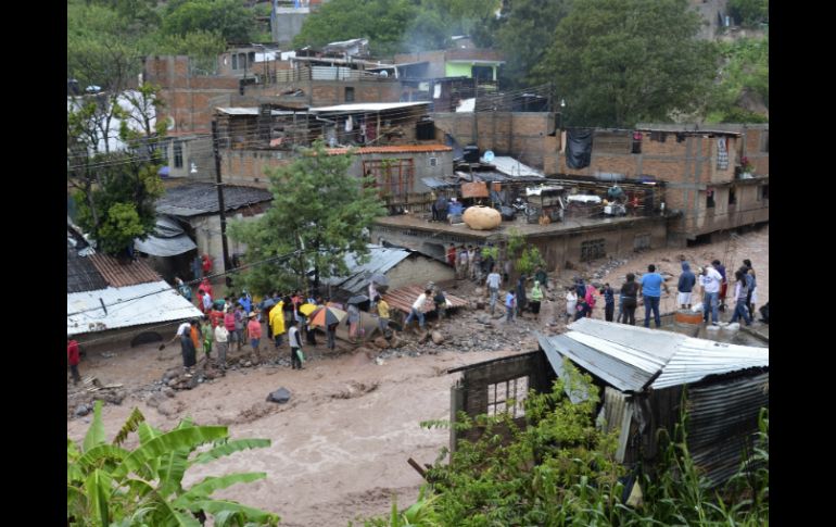 Ya está llegando la ayuda humanitaria a Chilpancingo. AP /