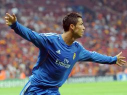 De marcar tres dianas al Getafe, CR7 tumbaría al goleador mexicano. AFP /