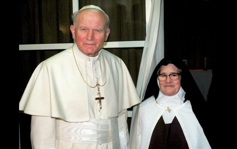 El Papa polaco Juan Pablo II será canonizado por haber intercedido en la  curación milagrosa de una mujer de Costa Rica. ARCHIVO /