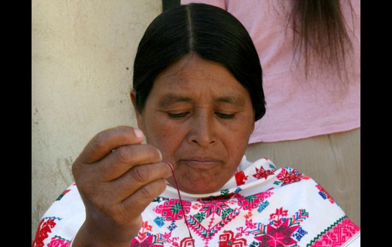 La finalidad principal de ''Flor de Mayo'' es ayudar a la comunidad de Naupan. ARCHIVO /