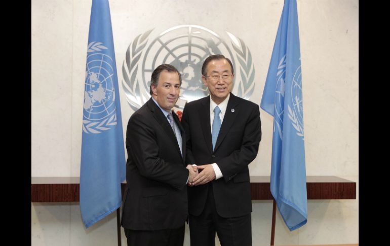 José Antonio Meade (i) y Ban Ki-moon (d) desde la sede de la ONU en Nueva York. NTX /