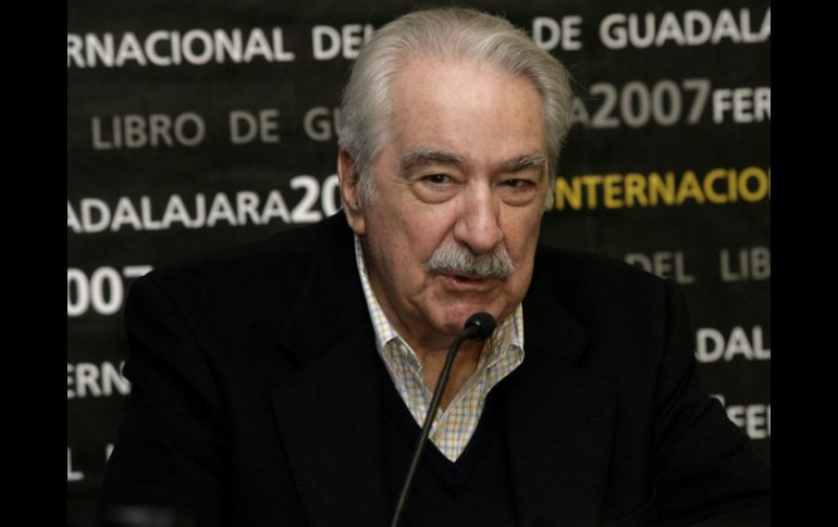 El escritor colombiano ganó el Premio Cervantes en 2011. ARCHIVO /