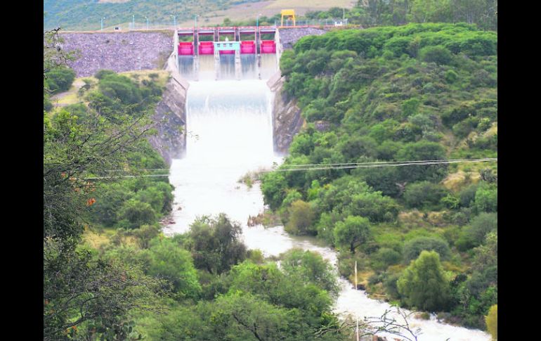 La presa Guanajuatense. Junto con la de Yuriria, es uno de los embalses que más líquido pueden enviar hacia el lago jalisciense. EL INFORMADOR /