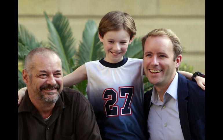 El director Jean Pierre Jeunet (i), el actor Kyle Catlett (c) y el escritor Reif Larsen (d). AFP /