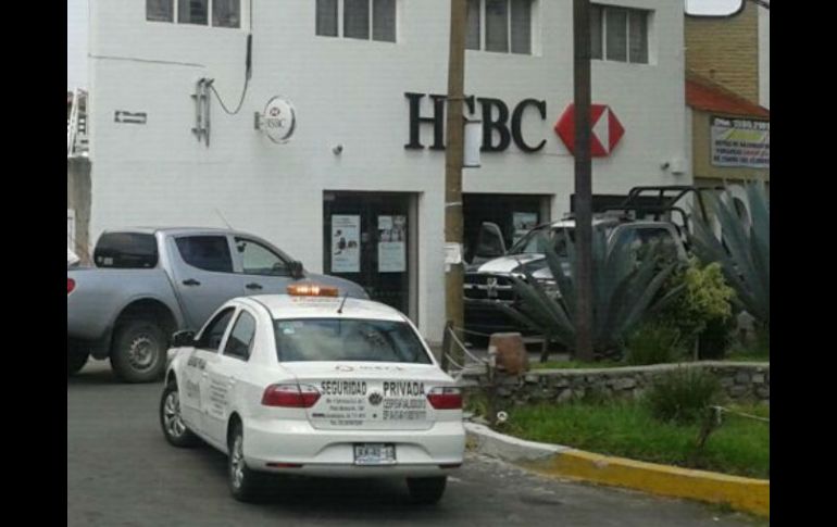 Los hechos ocurrieron en una sucursal financiera instalada en el cruce de Avenida Tonalá y la calle Cruz Blanca.  /