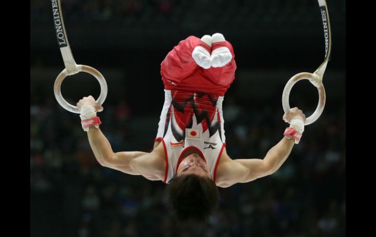 Kohei se coloca como el gimnasta más completo de la actualidad. AP /