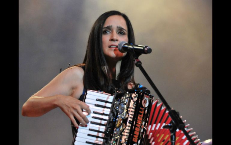 En su presentación, Julieta Venegas añadió algunos comentarios sobre el contexto social actual del país. ARCHIVO /