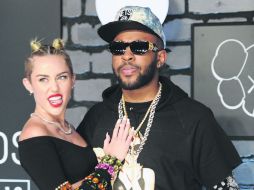 Miley y Mike WiLL Made –It, productor de ''Bangerz'', protagonizan el video del tema ''23'', el más reciente sencillo de la cantante. AP /