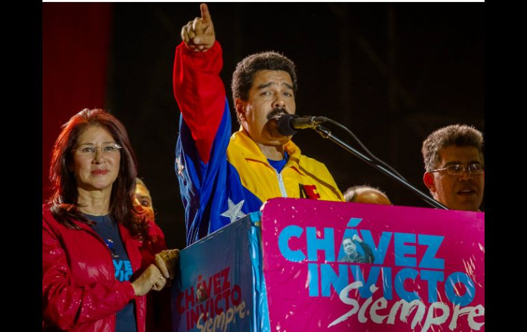 Nicolás Maduro encabezó ayer el cierre de campaña de Hugo Chávez. ARCHIVO /