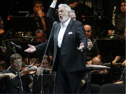 Placido Domingo durante un concierto para recoger fondos para la construcción de un Centro de Rehabilitación y Educación Especial. EFE /