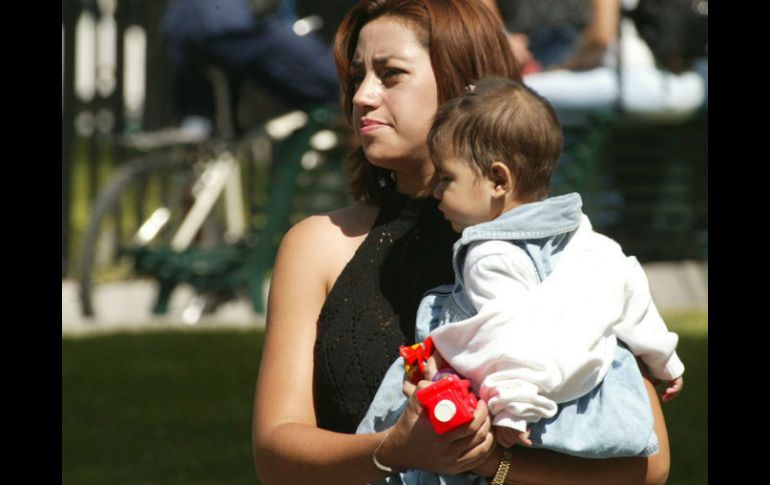 Los problemas de lenguaje en muchas familias tienen por origen la imitación. ARCHIVO /