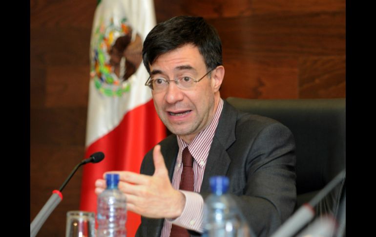 Gerardo Laveaga pide la información relativa a montos de importaciones de Pemex provenientes de la refinería estadounidense. ARCHIVO /