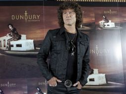 Enrique Bunbury presentó su nueva producción discográfica ''Palosanto''. NTX /