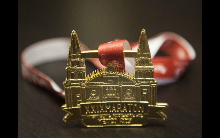 La medalla que se le otorgará a los participantes del maratón tendrá la forma de la catedral.  /