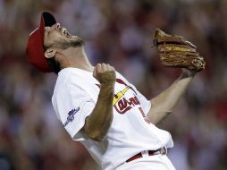 Adam Wainwright, caminó la ruta completa con una solitaria carrera permitida y ocho imparables, además de propinar seis ponches. AP /