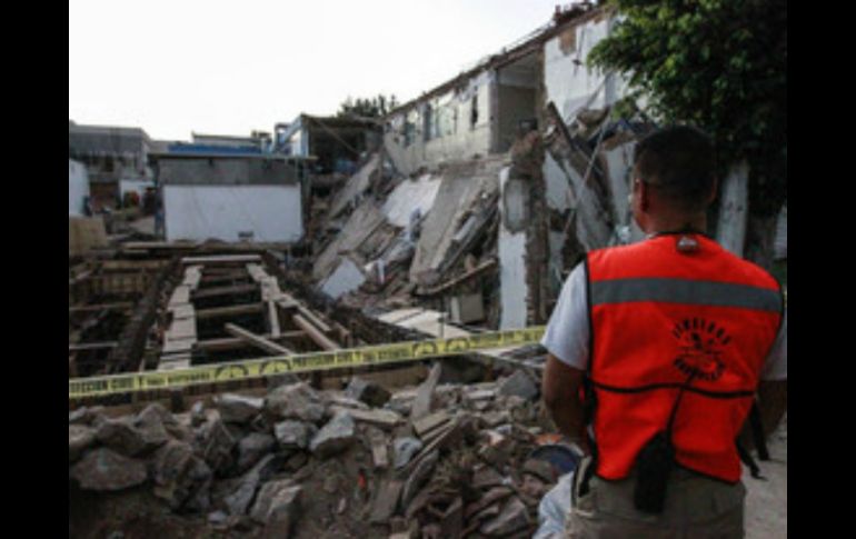 Piden que se reconozca al personal que participó en las labroes de rescate. ARCHIVO /