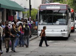 Ente otras quejas, destacan los choferes que niegan el servicio, groserías a los pasajeros, cobrar una tarifa más alta, entre otras.  /